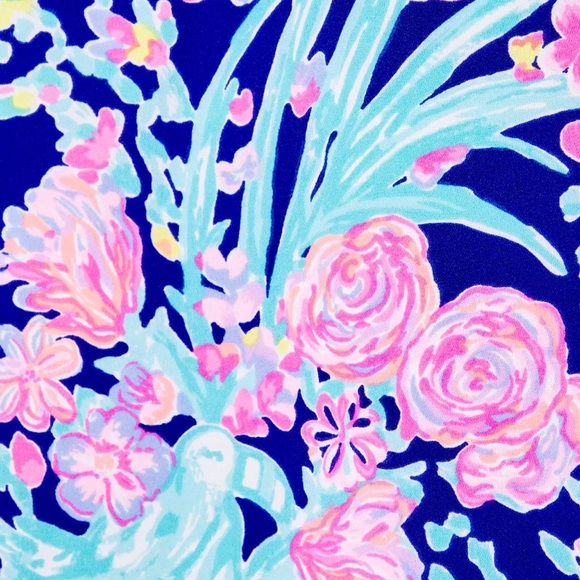 LILLY PULITZER Face Mask Toucan Party - Picture 2 of 4